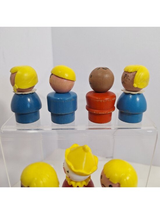 Wooden Little People Figure Lot Red Blue Yellow Smiling Faces Vintage - Picture 14 of 14